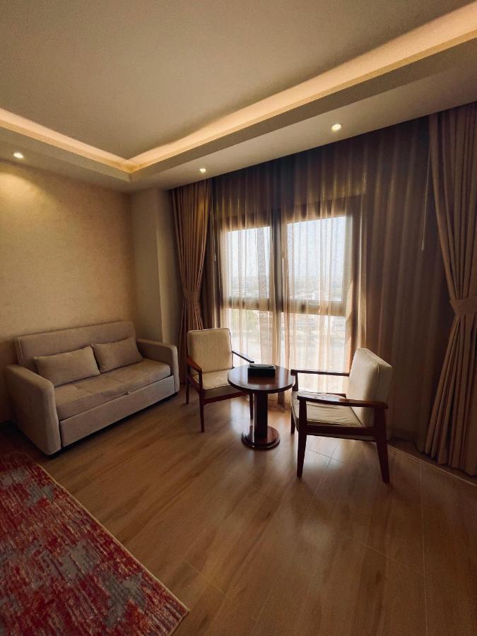 Alsahwa Hotel Seeb Eksteriør billede