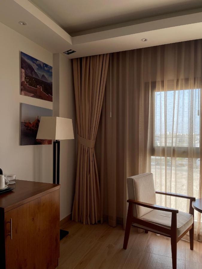 Alsahwa Hotel Seeb Eksteriør billede