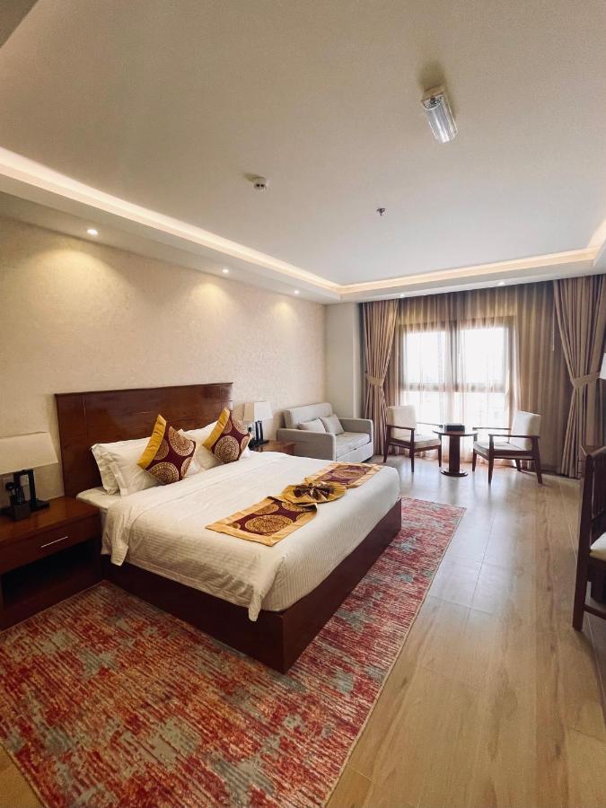 Alsahwa Hotel Seeb Eksteriør billede